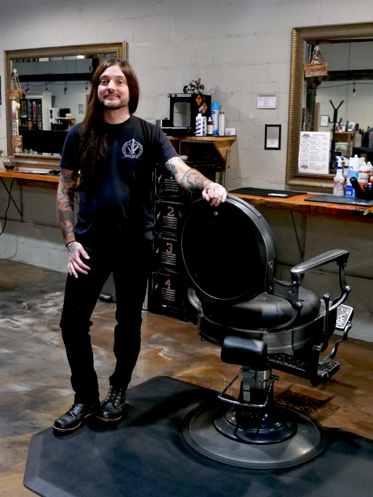 Eric Lang, Cosmetologist at Fading Traditions Barber Shop