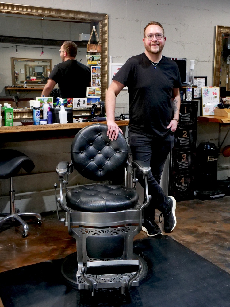 Justin Tindall, Cosmetologist at Fading Traditions Barber Shop