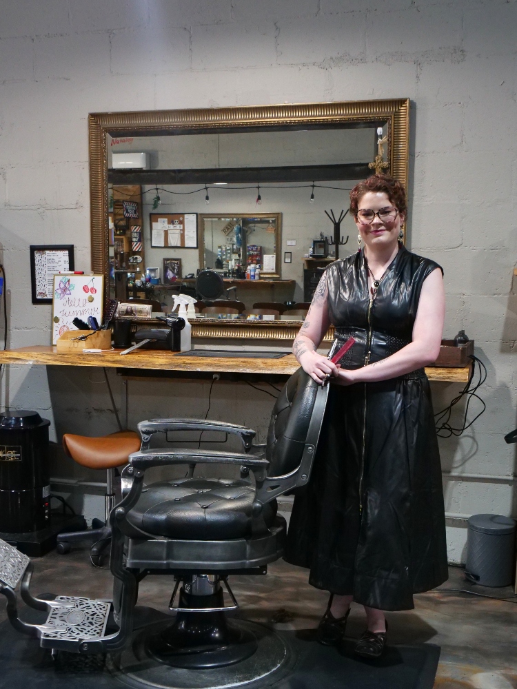 Nataley Farmer, Cosmetologist at Fading Traditions Barber Shop